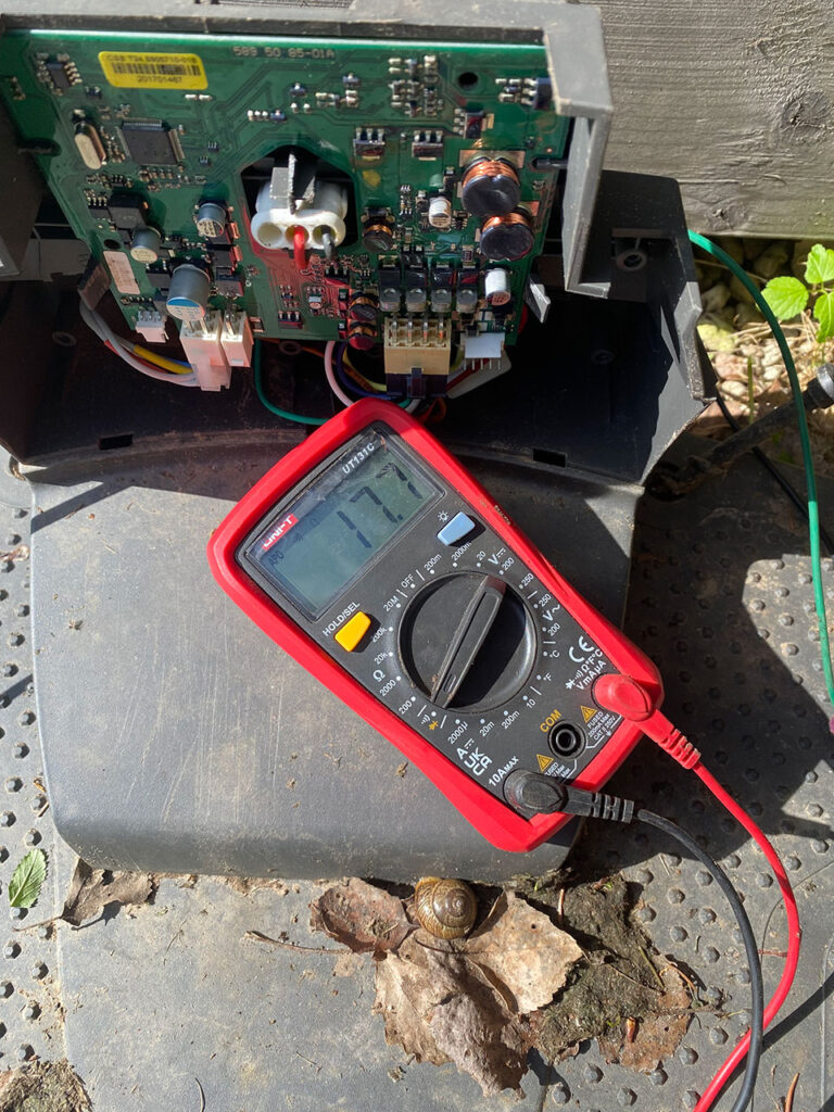 Robotniiduki hooldus